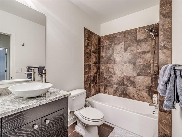401 E Boyd Street 304, Norman, OK 73069