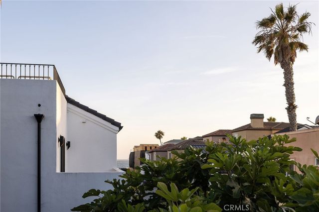 207 21st, Huntington Beach, CA 92648