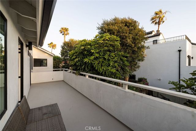 207 21st, Huntington Beach, CA 92648