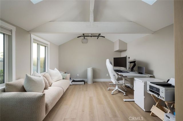 207 21st, Huntington Beach, CA 92648