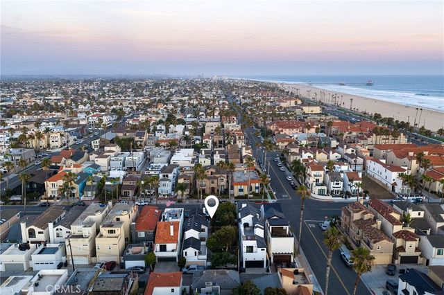 207 21st, Huntington Beach, CA 92648