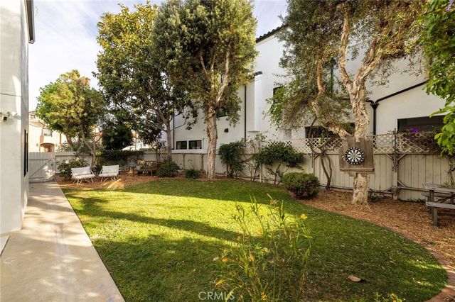 207 21st, Huntington Beach, CA 92648