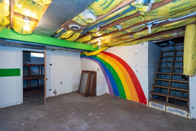 17 Chapman La, Edgartown, MA 02539