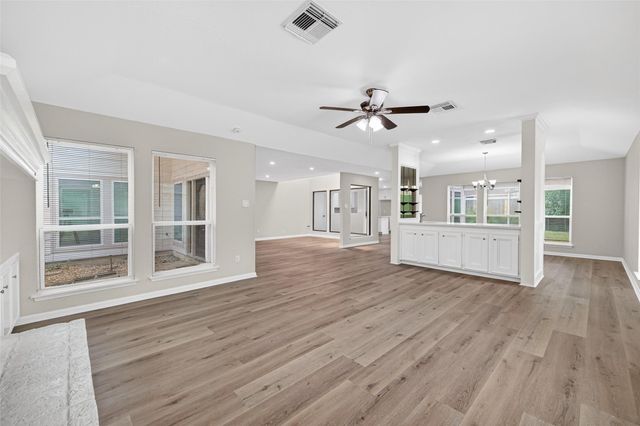 12319 Ella Lee Lane, Houston, TX 77077