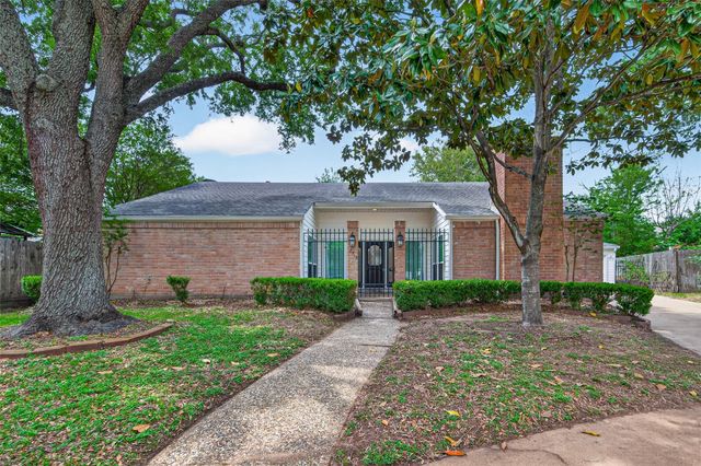 12319 Ella Lee Lane, Houston, TX 77077