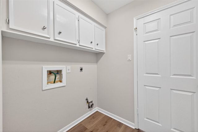 12319 Ella Lee Lane, Houston, TX 77077