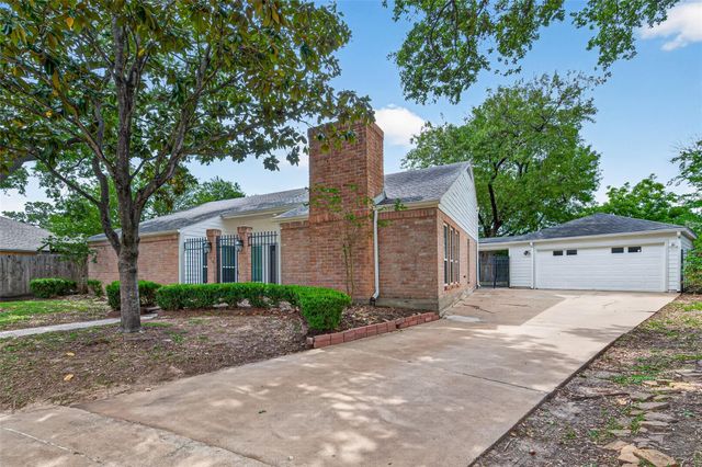 12319 Ella Lee Lane, Houston, TX 77077