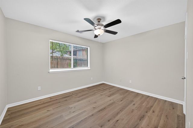 12319 Ella Lee Lane, Houston, TX 77077