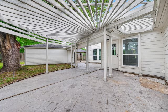 12319 Ella Lee Lane, Houston, TX 77077