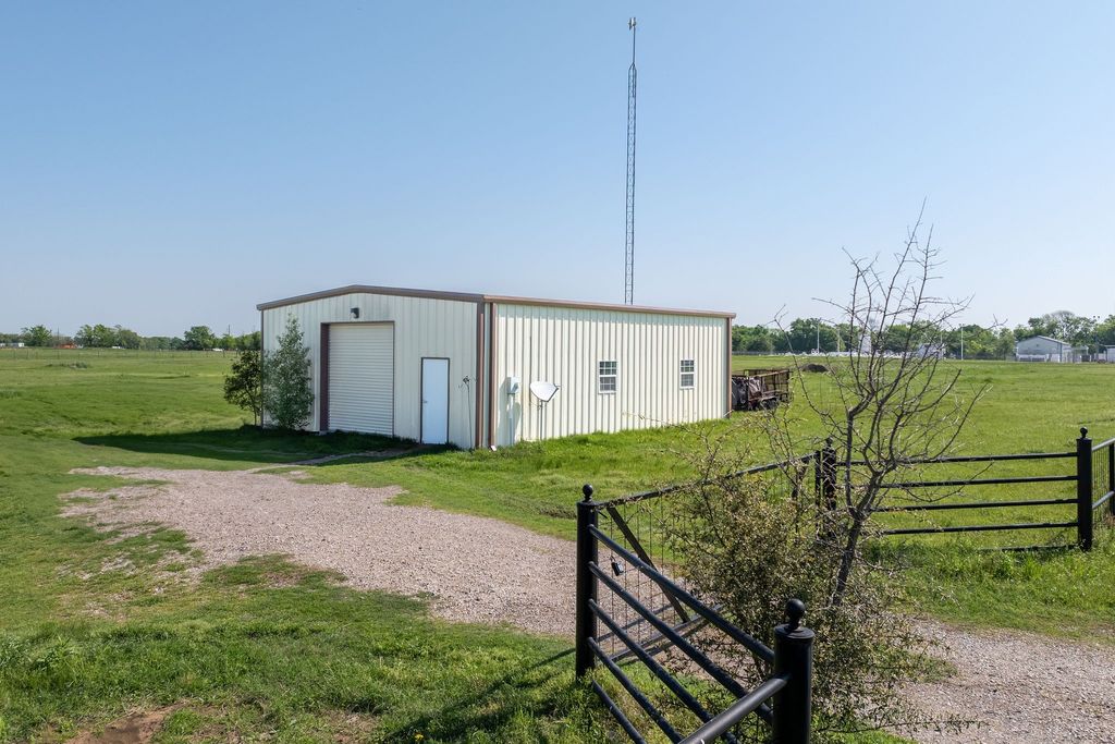 12930 Fm 1651, Canton, TX 75103