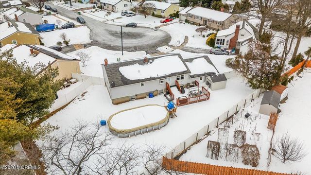 10 Elizabeth Court, Edison, NJ 08817