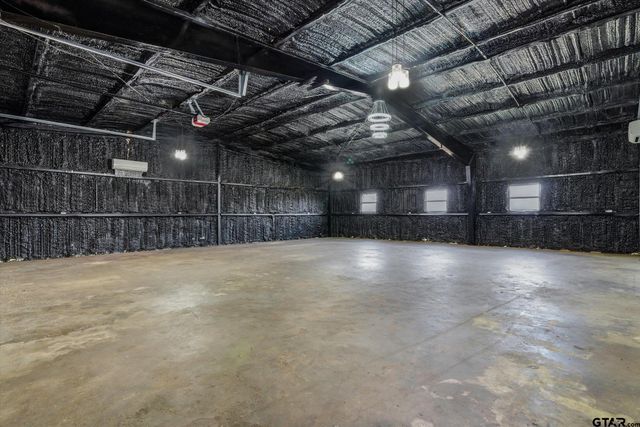 170 Cherry St, Van, TX 75790