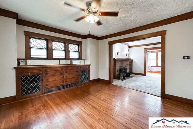 2512 Pinkney Street, Omaha, NE 68111