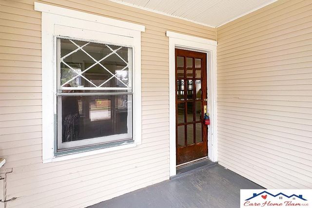 2512 Pinkney Street, Omaha, NE 68111