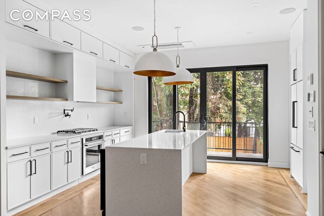 608 Van Buren Street TWH, New York City, NY 11221