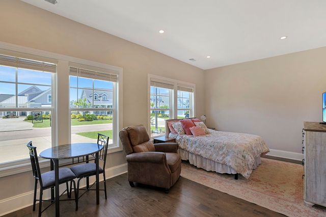 512 Starlit Way, Myrtle Beach, SC 29579