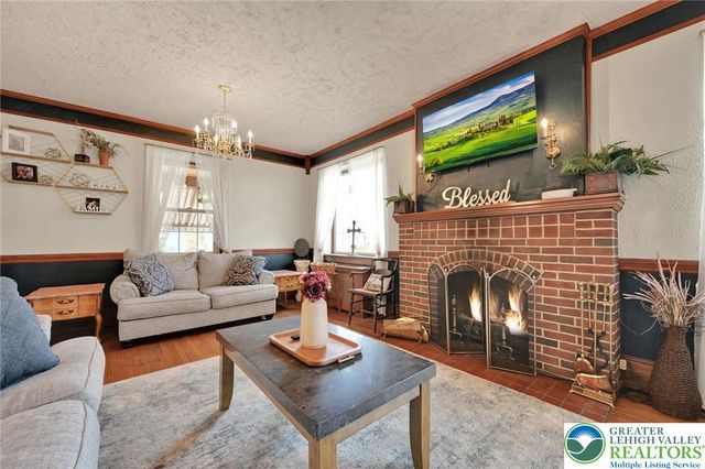 518 East Broad Street, Tamaqua Boro, PA 18252