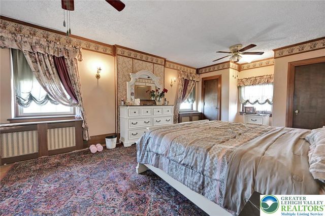 518 East Broad Street, Tamaqua Boro, PA 18252