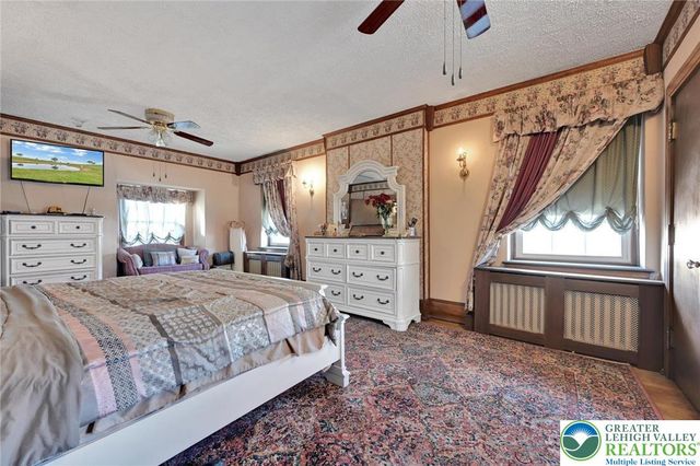 518 East Broad Street, Tamaqua Boro, PA 18252