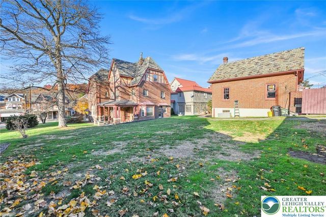 518 East Broad Street, Tamaqua Boro, PA 18252