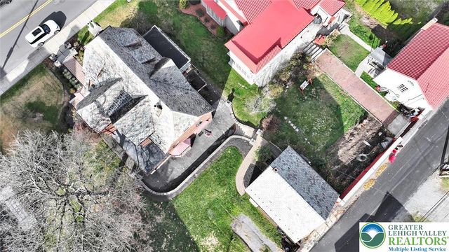 518 East Broad Street, Tamaqua Boro, PA 18252