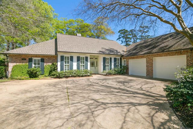 5845 S Shore Dr, Baton Rouge, LA 70817