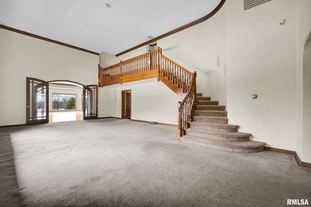 22500 SPRING CREEK Road, Washington, IL 61571