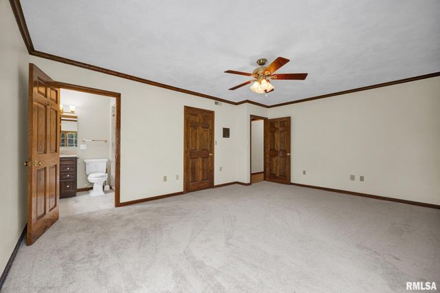 22500 SPRING CREEK Road, Washington, IL 61571