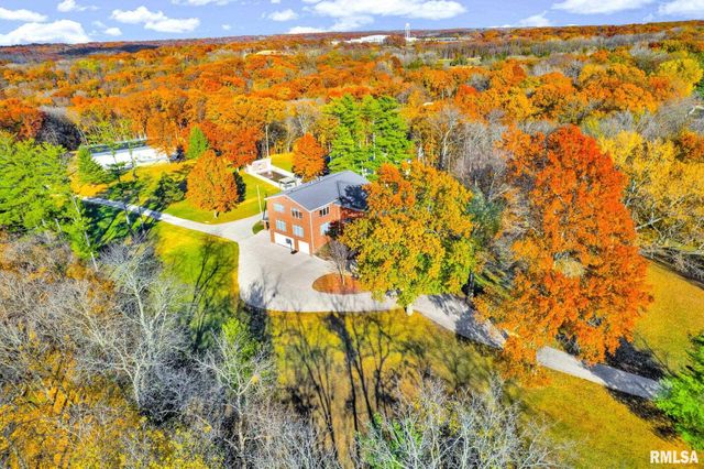 22500 SPRING CREEK Road, Washington, IL 61571