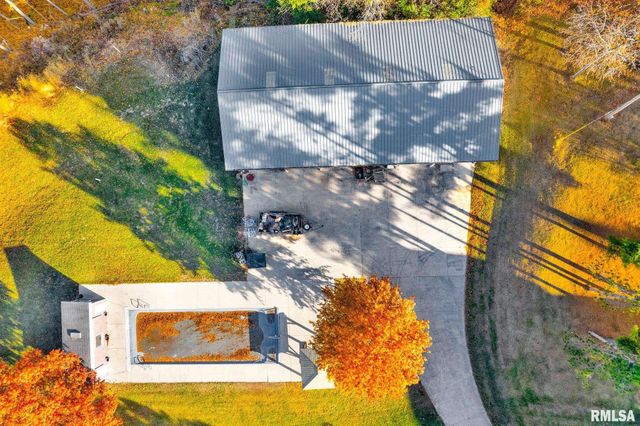 22500 SPRING CREEK Road, Washington, IL 61571