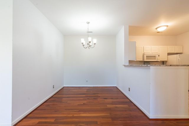 1600 Long Grove Drive 121, Mount Pleasant, SC 29464