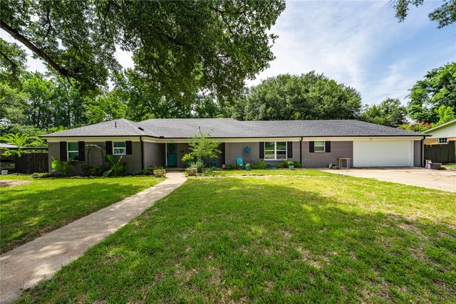 603 Mosley Drive, Athens, TX 75751