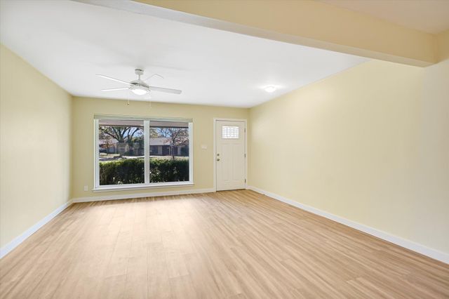 8206 Emberwood DR, Austin, TX 78757