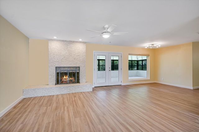 8206 Emberwood DR, Austin, TX 78757