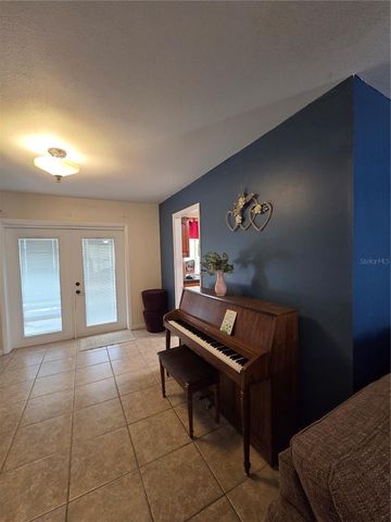 1007 E YARNELL AVENUE, Lake Wales, FL 33853