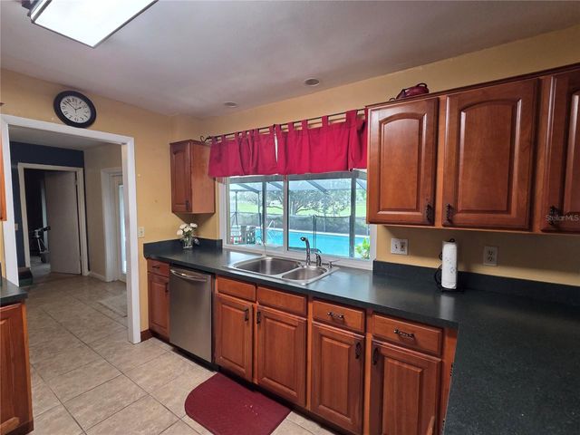 1007 E YARNELL AVENUE, Lake Wales, FL 33853