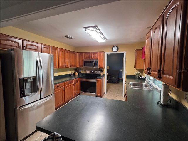 1007 E YARNELL AVENUE, Lake Wales, FL 33853