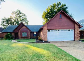 1235 CREEKS EDGE CV, Memphis, TN 38016