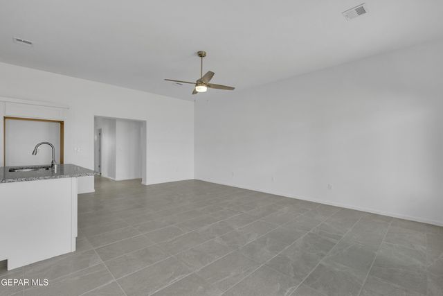 15152 Endurance Avenue, El Paso, TX 79938