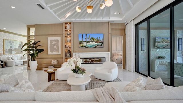 13934 Bastille Street, Palm Beach Gardens, FL 33412