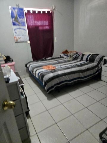 208 SW 1st Ct, Pompano Beach, FL 33060