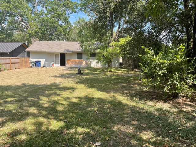 1104 Gardner CV, Austin, TX 78721