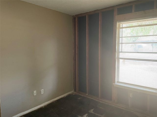 1104 Gardner CV, Austin, TX 78721