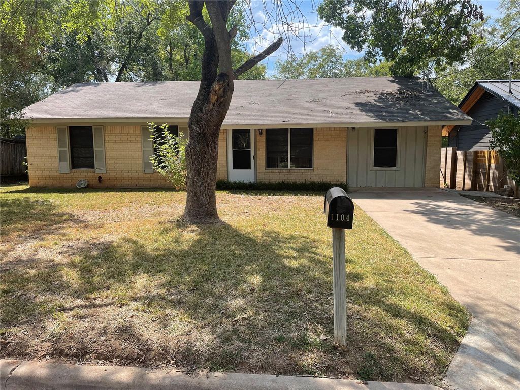 1104 Gardner CV, Austin, TX 78721