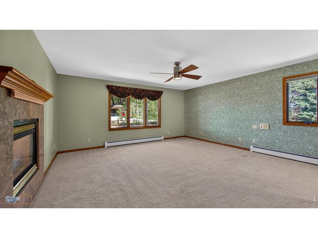 301 Adams Ave, Mead, CO 80542