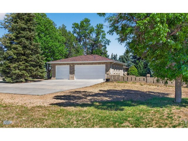 301 Adams Ave, Mead, CO 80542