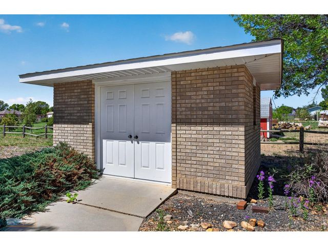 301 Adams Ave, Mead, CO 80542