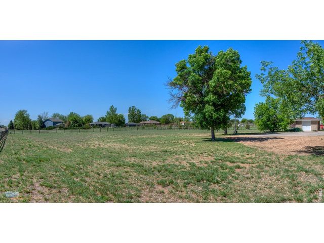 301 Adams Ave, Mead, CO 80542