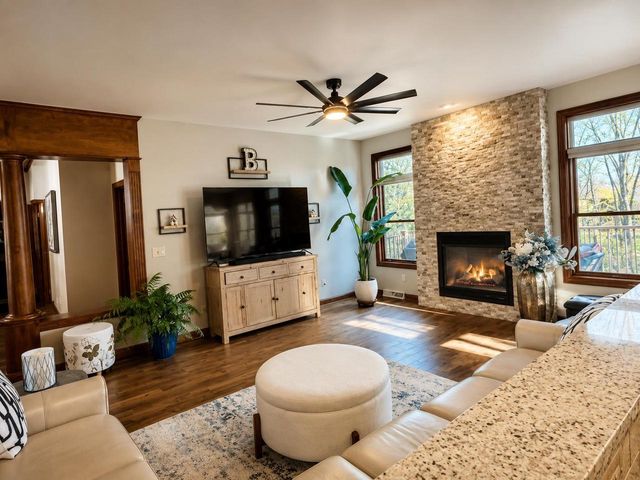 2187 PALMER DRIVE, Green Bay, WI 54311
