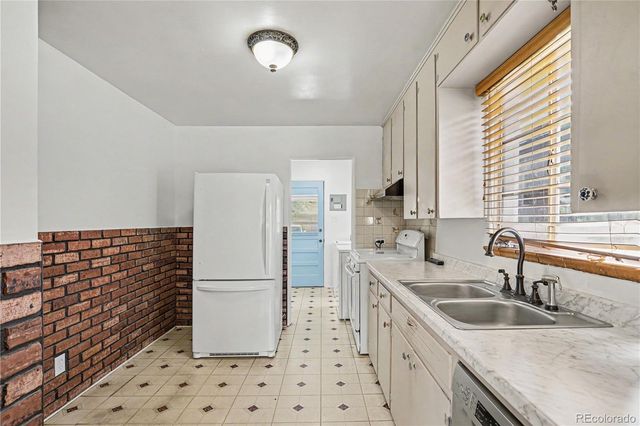 4160 Sheridan Boulevard, Denver, CO 80212